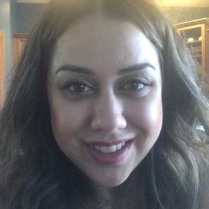 Meet your Posher, Shireen